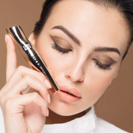 DEBORAH тушь для ресниц максимальный объем 24ORE INSTANT MAXI VOLUME MASCARA, тон: ультра черный,12 мл