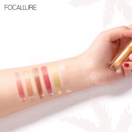 FOCALLURE блеск для губ Plump High Shine Lip Glow, тон 02 Янтарь,2,5 г